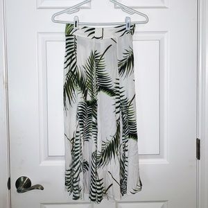 H&M Calf Length Palm Print Skirt